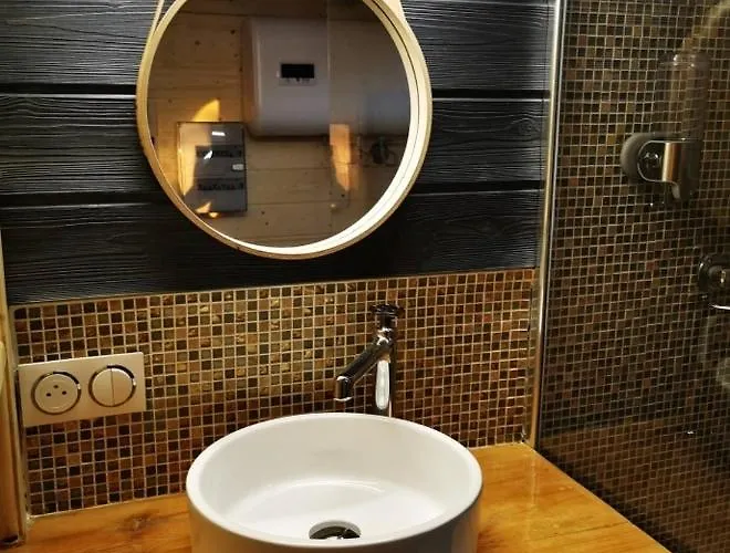 Chez Mado Шале *